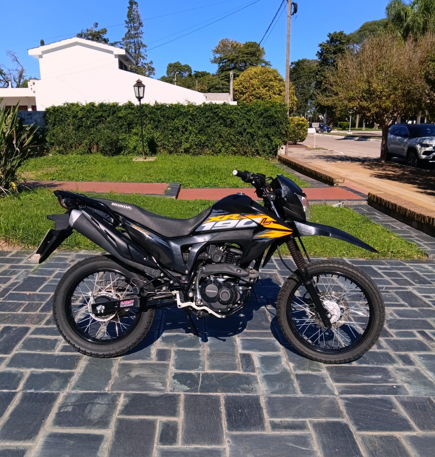 HONDA - XR  - 190 L - 2024